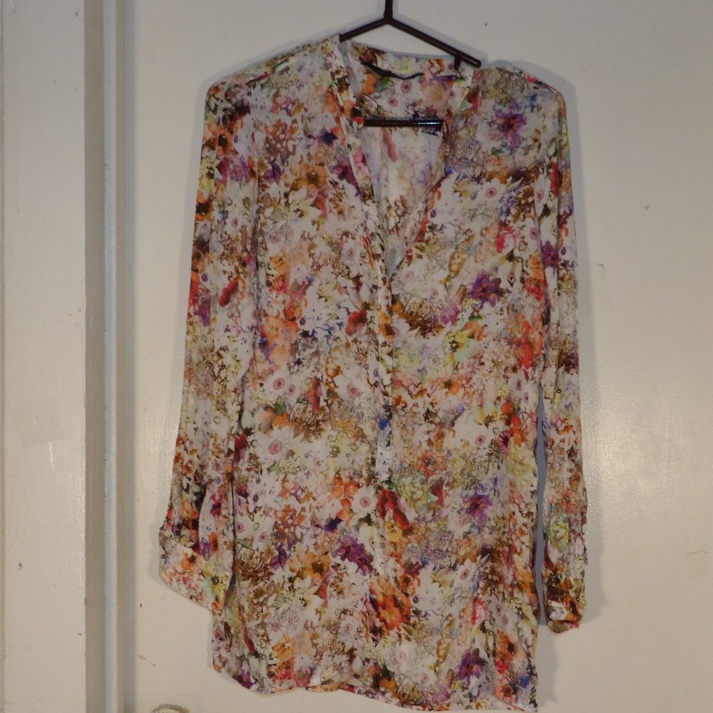 Zara Floral Lightweight Dress Sz M - but runs small great for a size S